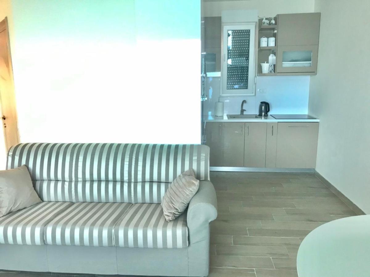 Lux Apartments Krasići Bagian luar foto